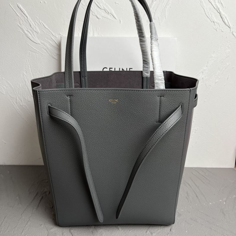 Ce1i*e cabas bags